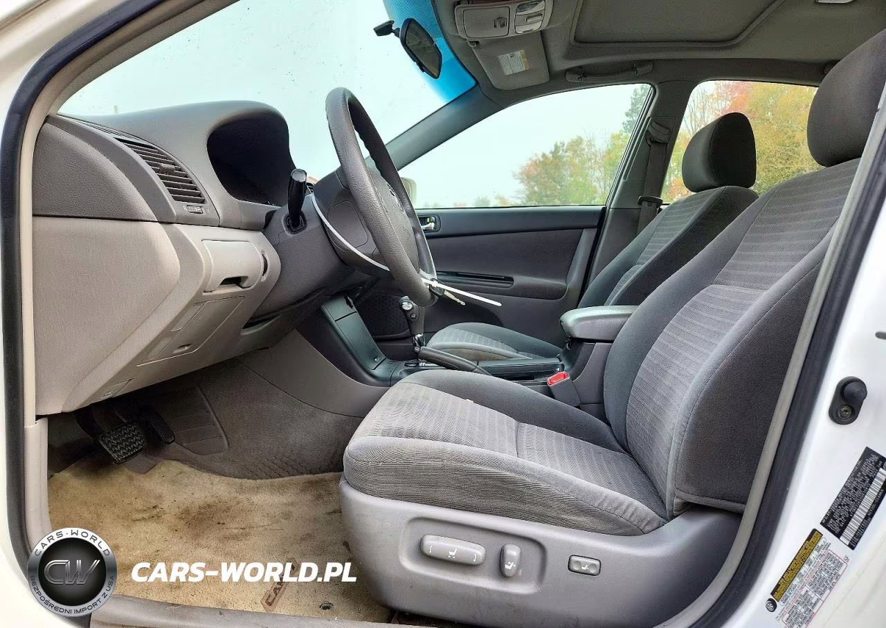 2005 Toyota Camry Le VIN:4T1BE32K55U615813 - 7
