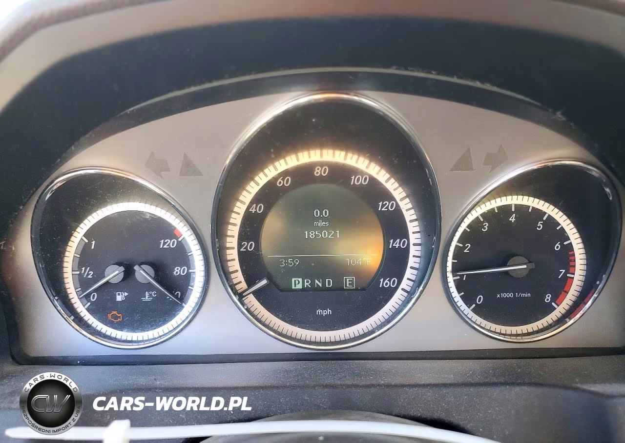 2011 Mercedes-Benz C 300 VIN:WDDGF5EB8BR171829 - 9