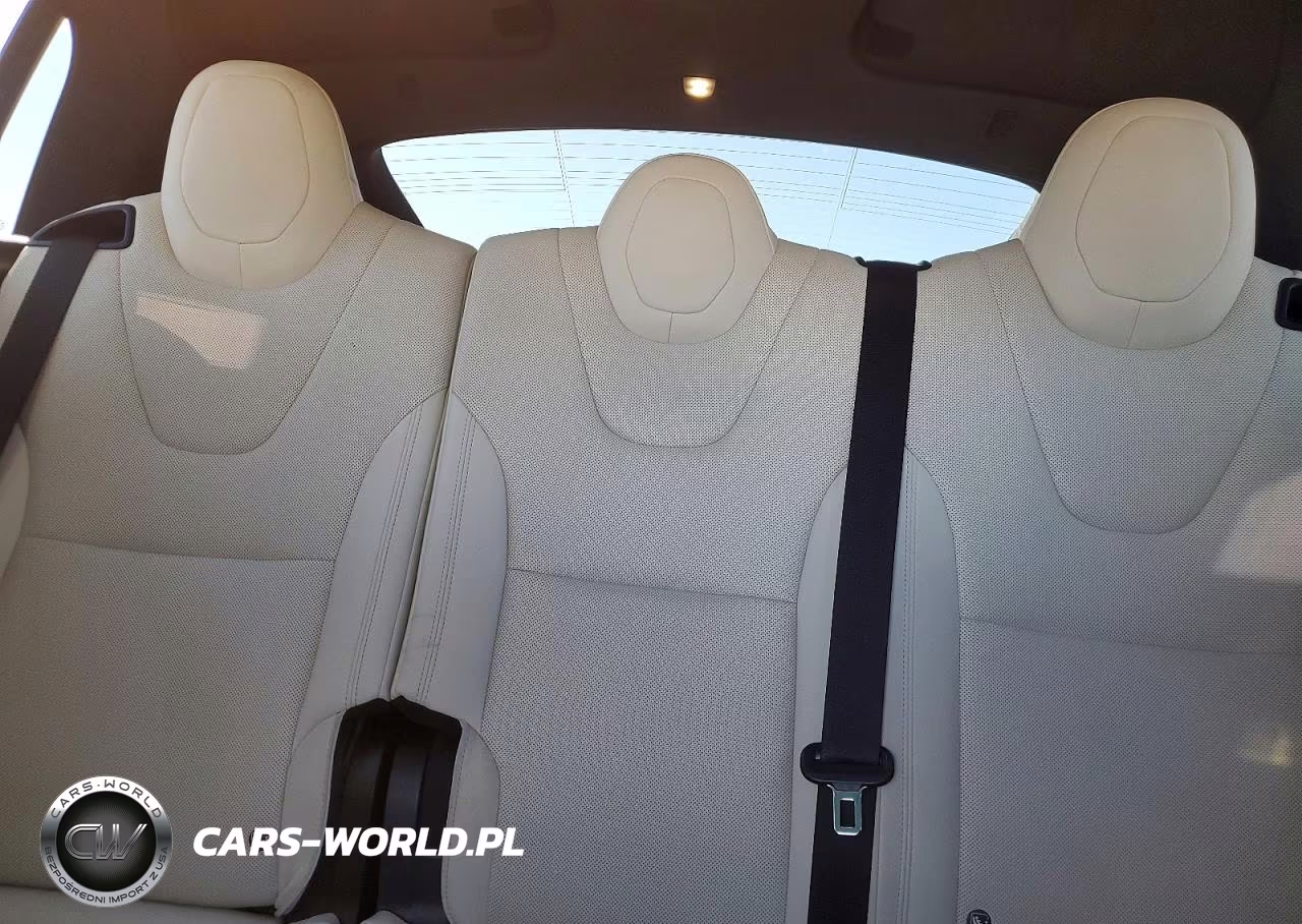 2022 Tesla Model X VIN:7SAXCDE5XNF343976 - 10