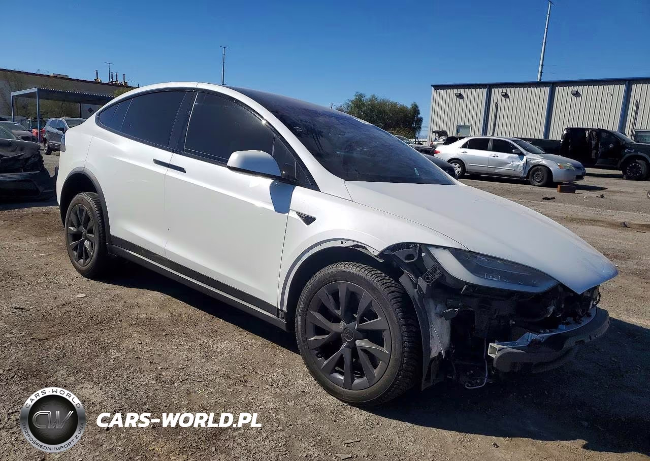 2022 Tesla Model X VIN:7SAXCDE5XNF343976 - 4