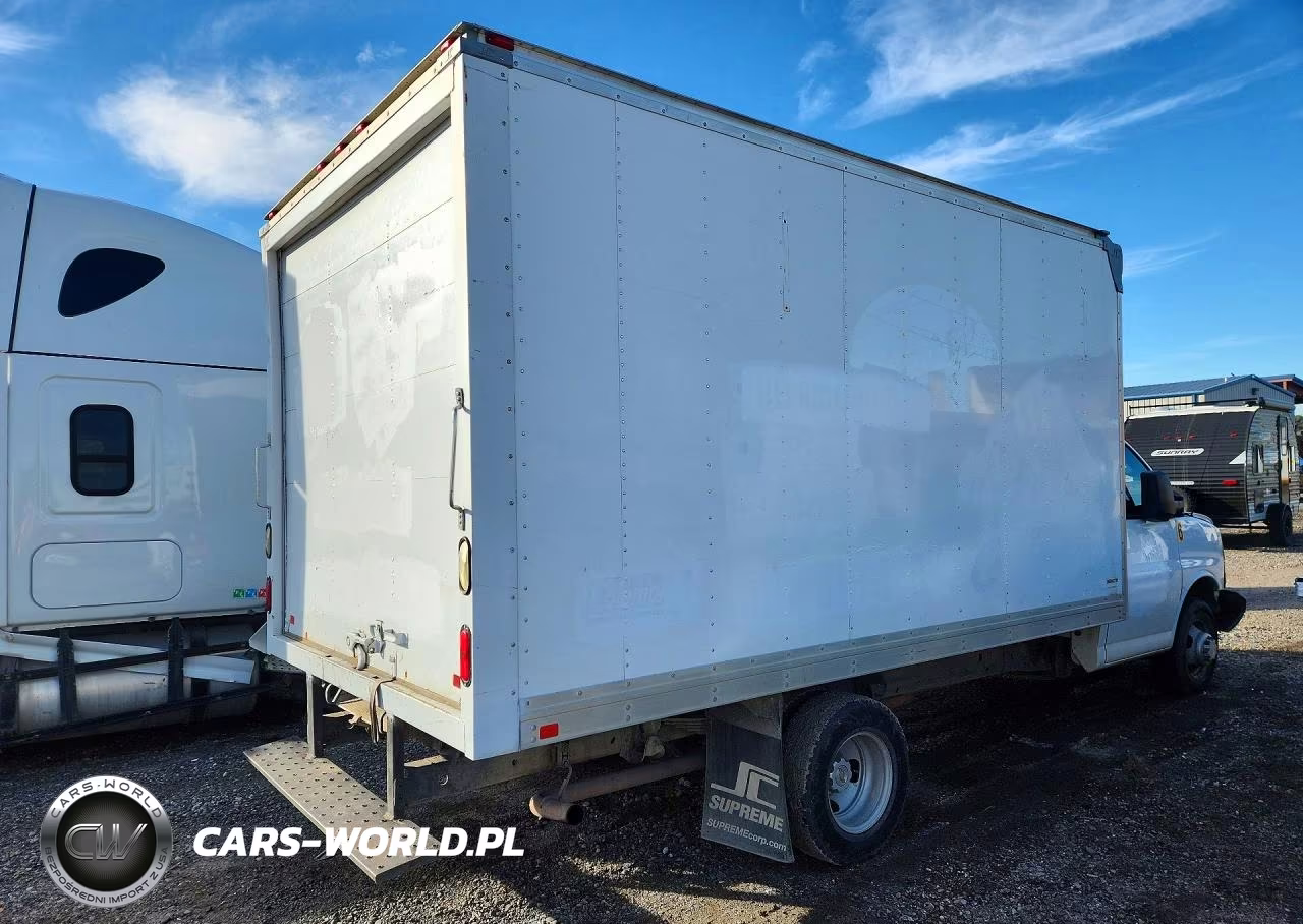 2015 Chevrolet Express Box Truck VIN:1GB3G3BG0D1140025 - 3