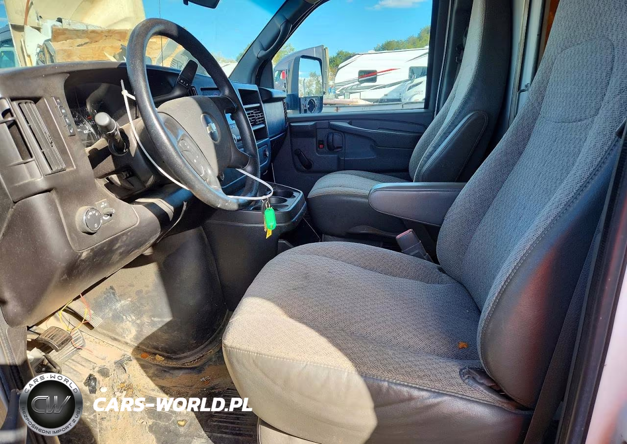 2015 Chevrolet Express Box Truck VIN:1GB3G3BG0D1140025 - 7