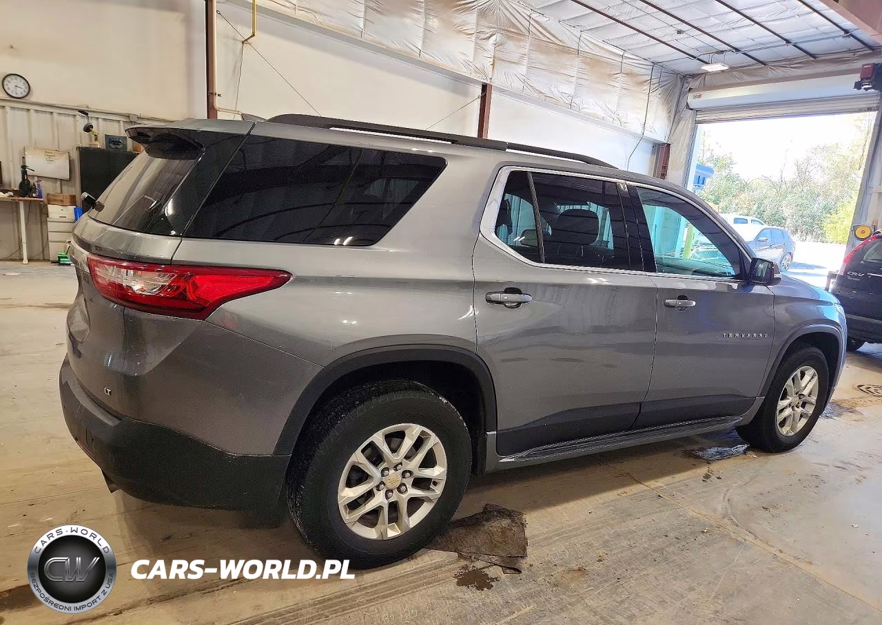 2019 Chevrolet Traverse Lt VIN:1GNERGKW1KJ208771 - 3