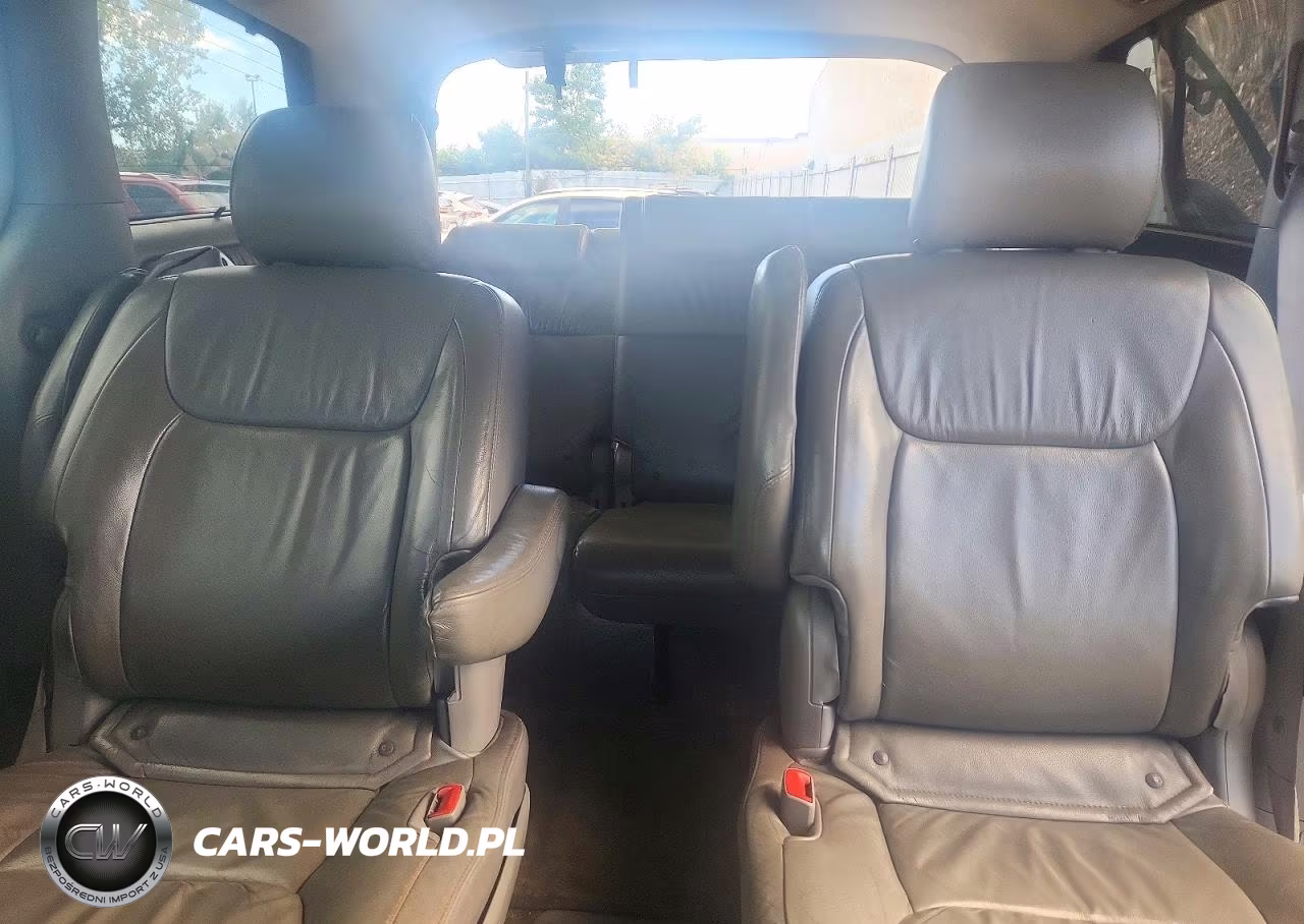 2008 Toyota Sienna Xle Limited VIN:5TDBK22C38S018121 - 10