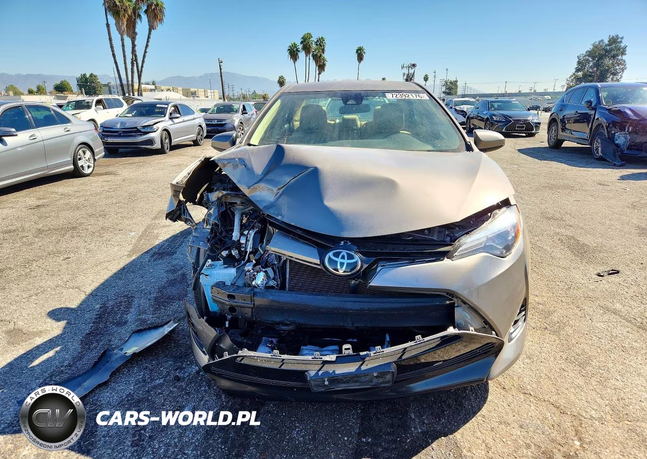 2017 Toyota Corolla Le VIN:5YFBURHE0HP726749 - 5