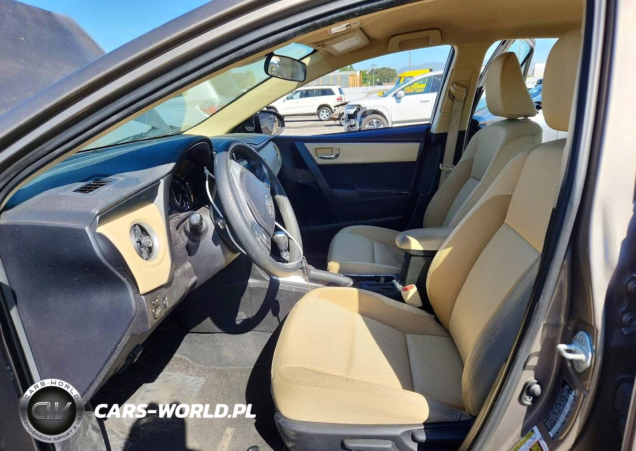 2017 Toyota Corolla Le VIN:5YFBURHE0HP726749 - 7