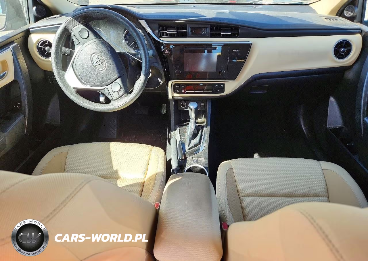 2017 Toyota Corolla Le VIN:5YFBURHE0HP726749 - 8