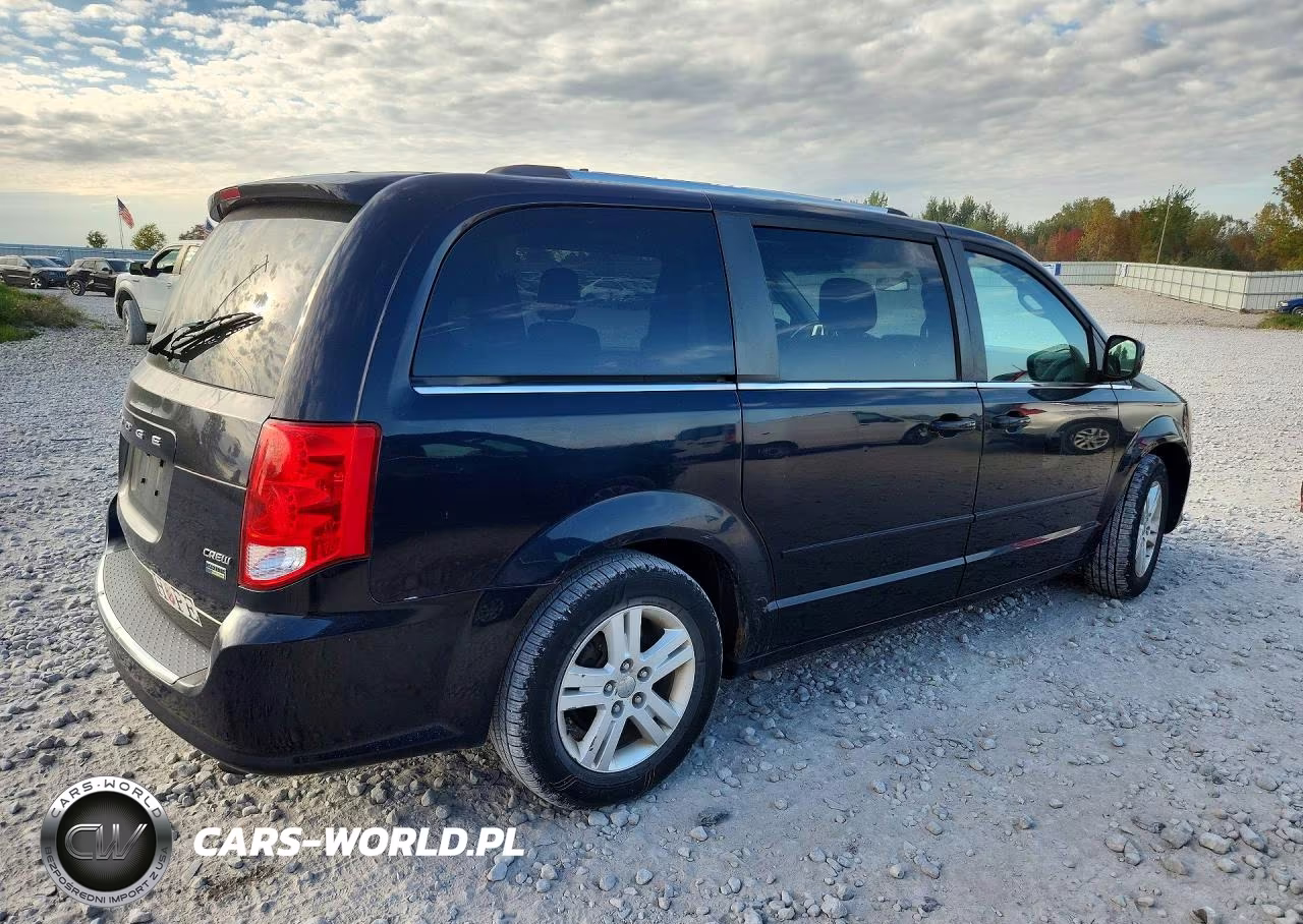 2011 Dodge Grand Caravan Crew VIN:2D4RN5DG3BR733068 - 3
