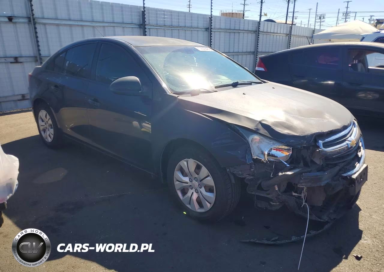 2016 Chevrolet Cruze Limited Ls VIN:1G1PC5SG8G7208621 - 4