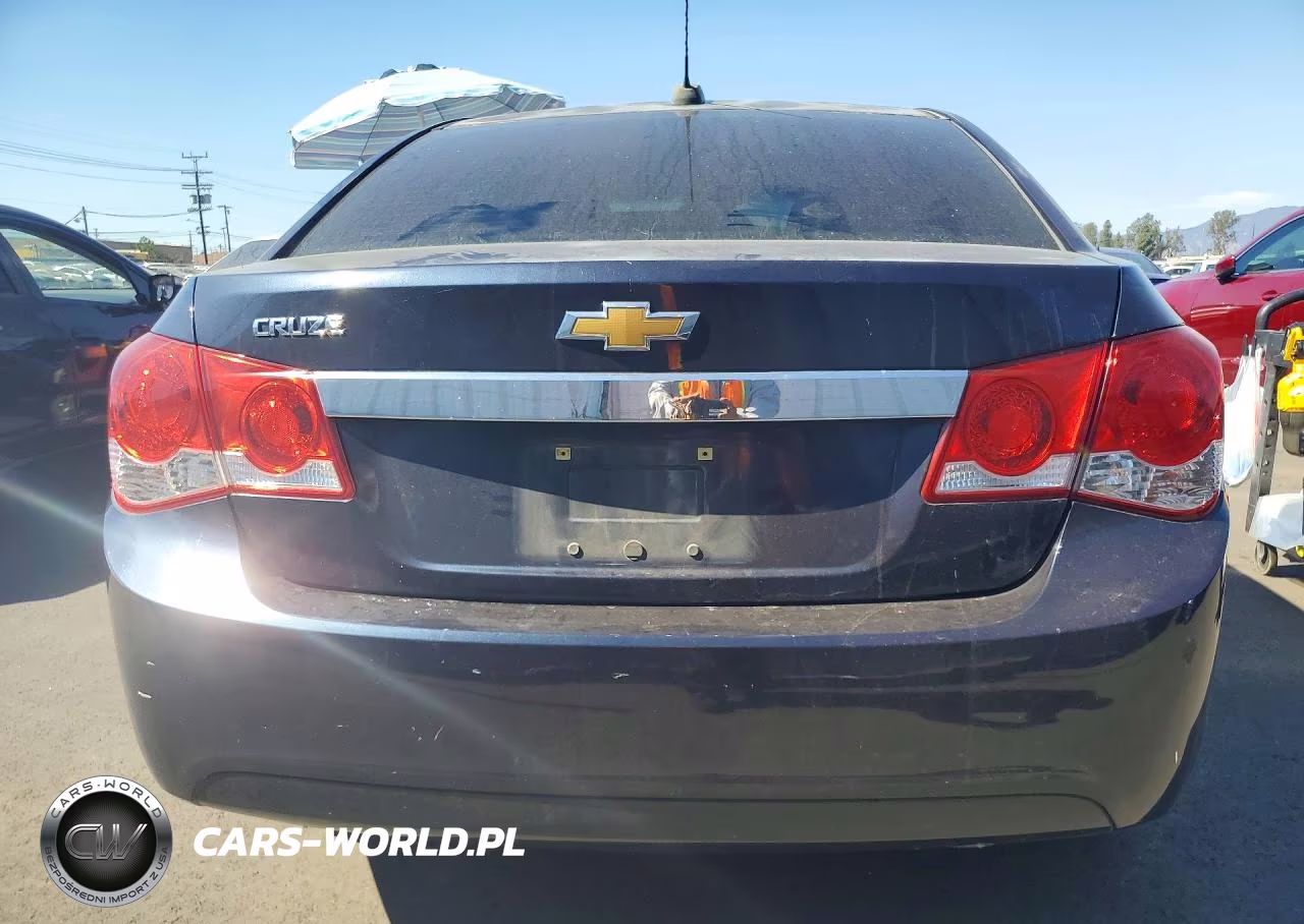 2016 Chevrolet Cruze Limited Ls VIN:1G1PC5SG8G7208621 - 6