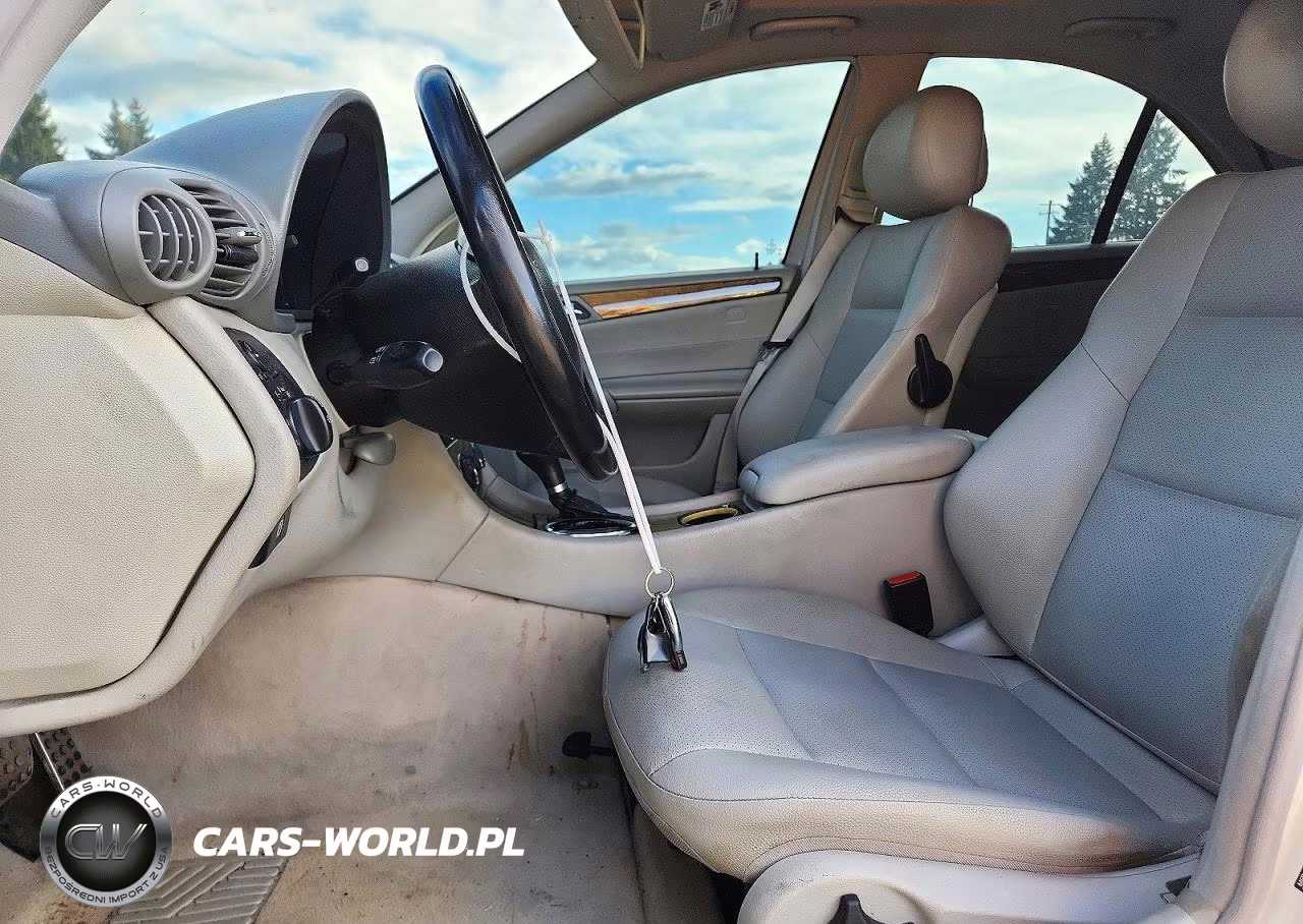 2007 Mercedes-Benz C 230 VIN:WDBRF52H97F911682 - 7