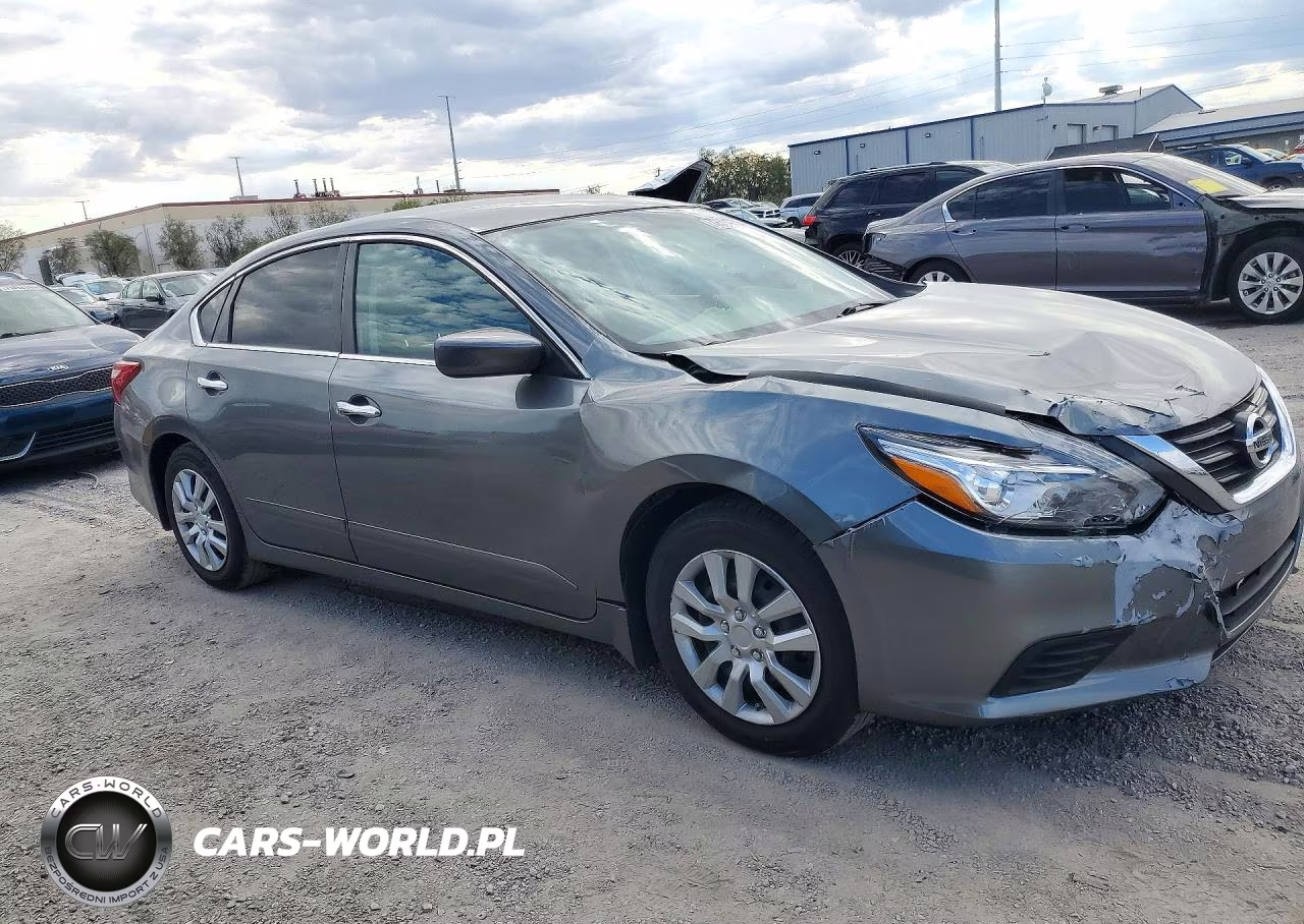 2017 Nissan Altima 2.5 S VIN:1N4AL3AP3HN364510 - 4