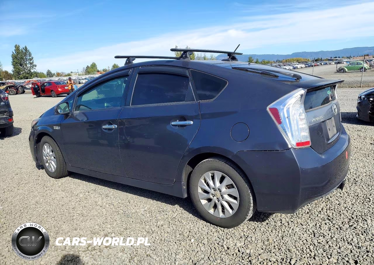 2014 Toyota Prius Plug-In Hybrid Base VIN:JTDKN3DPXE3054835 - 2