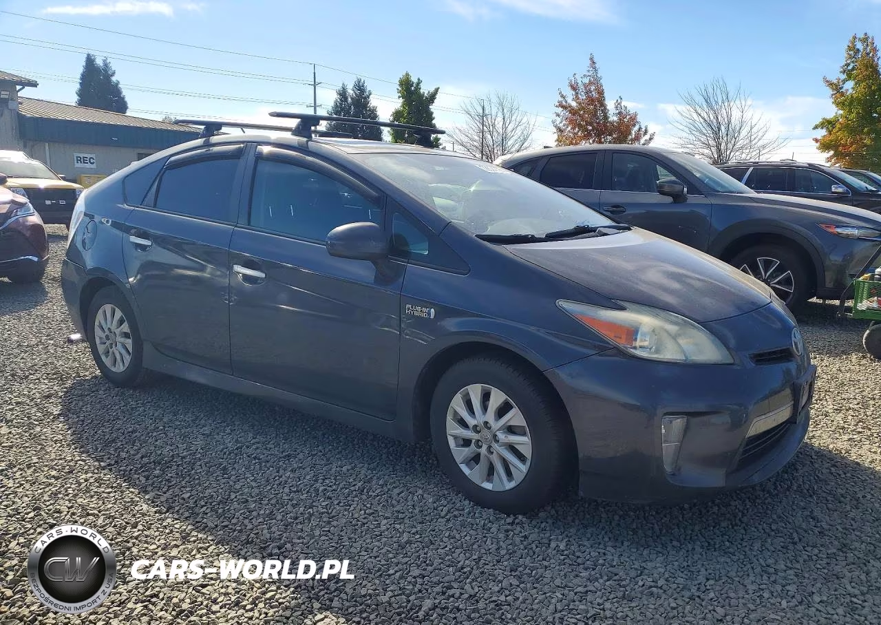 2014 Toyota Prius Plug-In Hybrid Base VIN:JTDKN3DPXE3054835 - 4