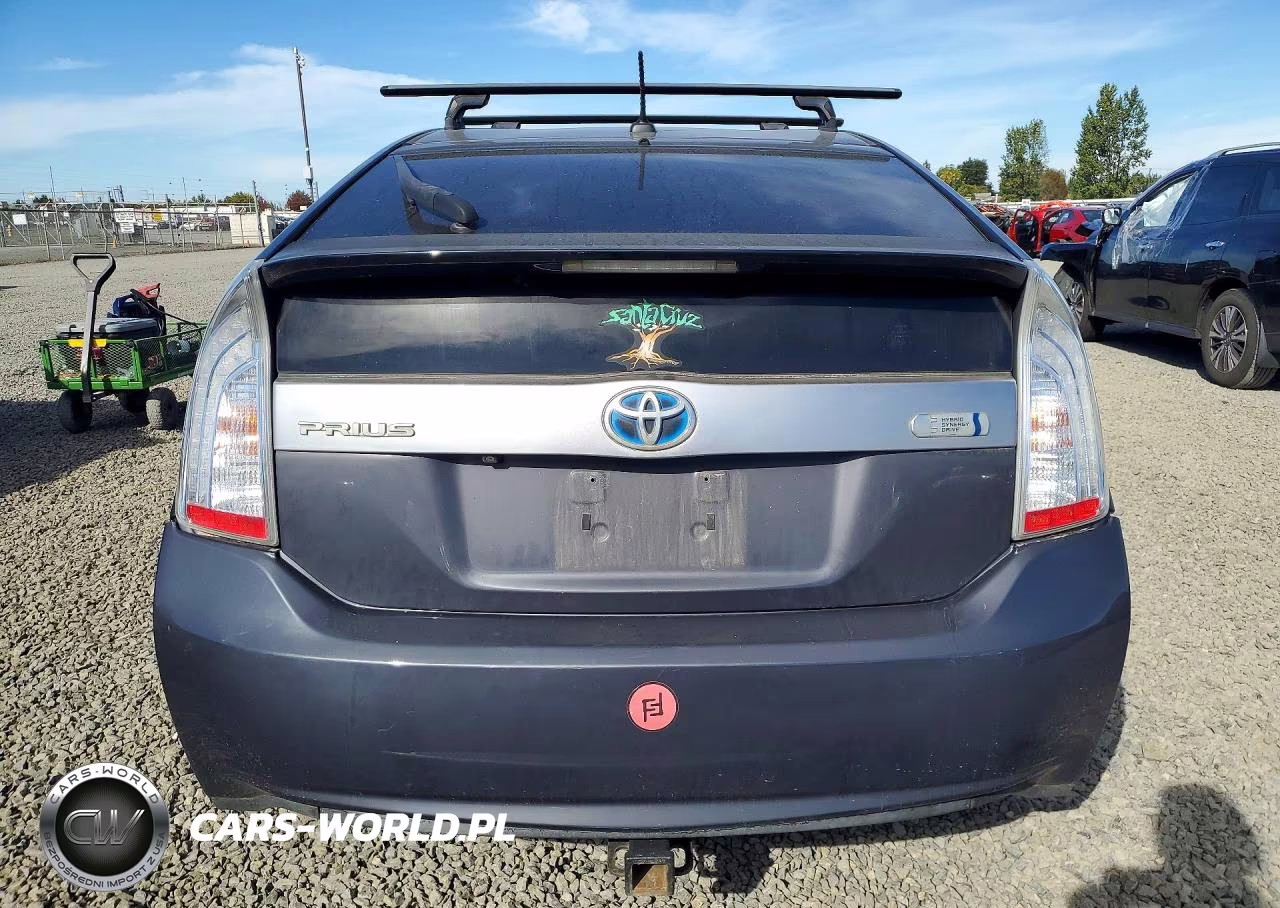 2014 Toyota Prius Plug-In Hybrid Base VIN:JTDKN3DPXE3054835 - 6