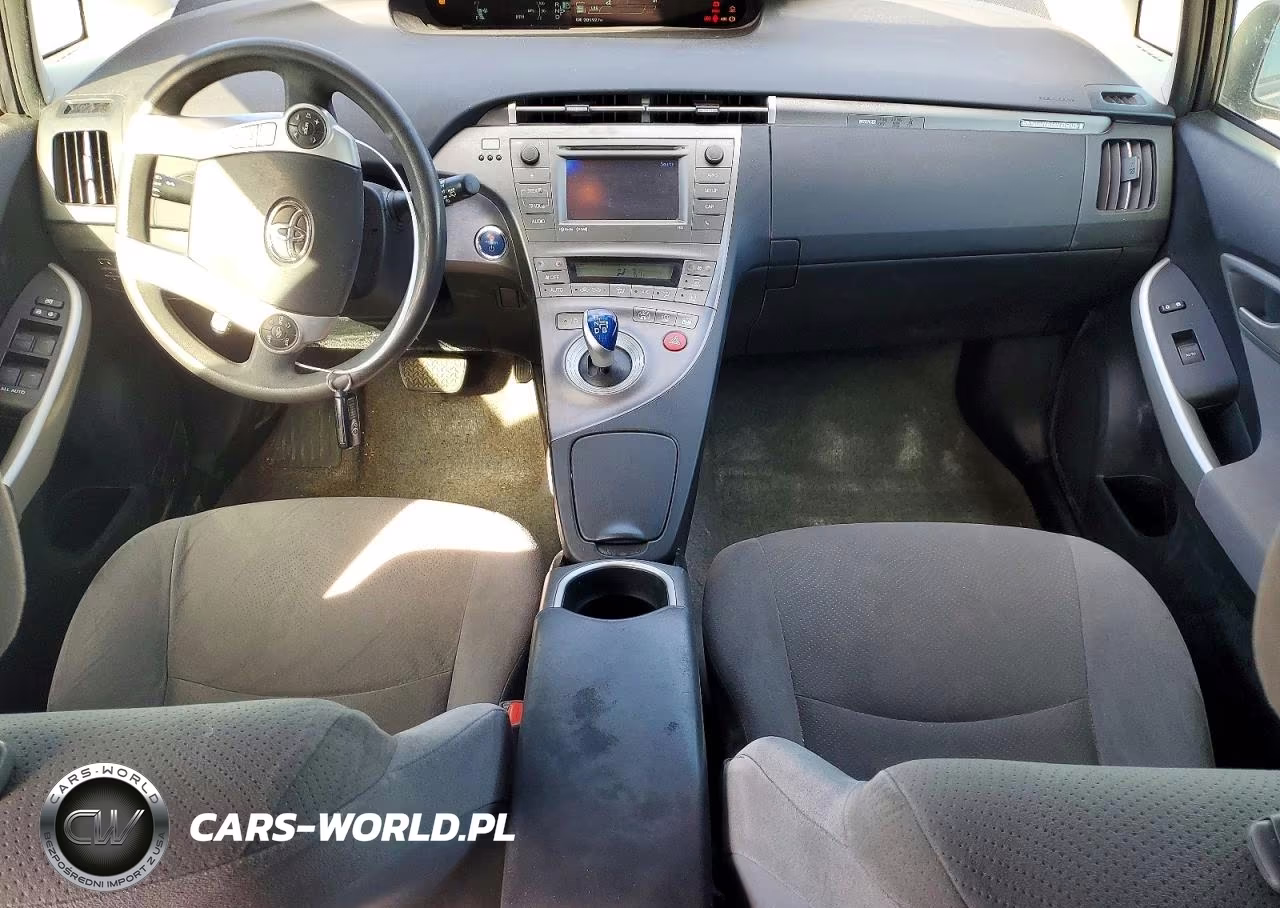 2014 Toyota Prius Plug-In Hybrid Base VIN:JTDKN3DPXE3054835 - 8