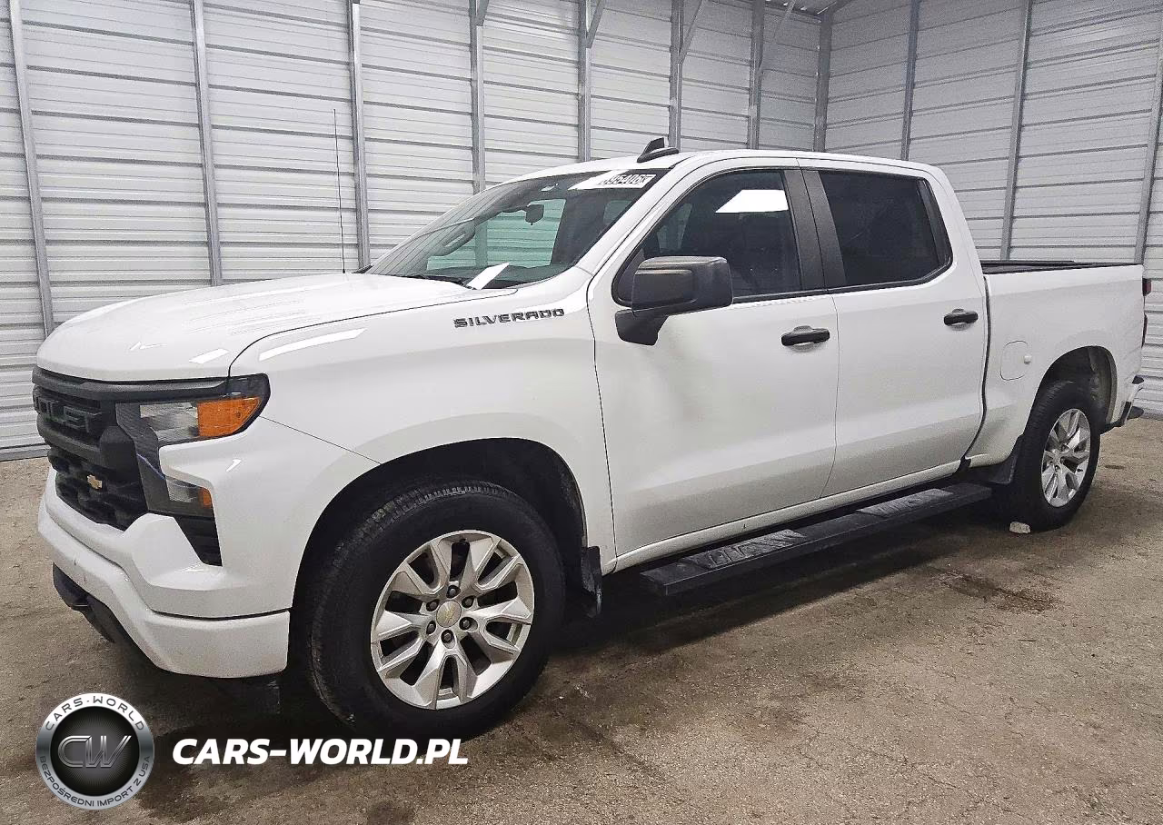 2022 Chevrolet Silverado C1500 Custom – zdjęcie 1 z 13