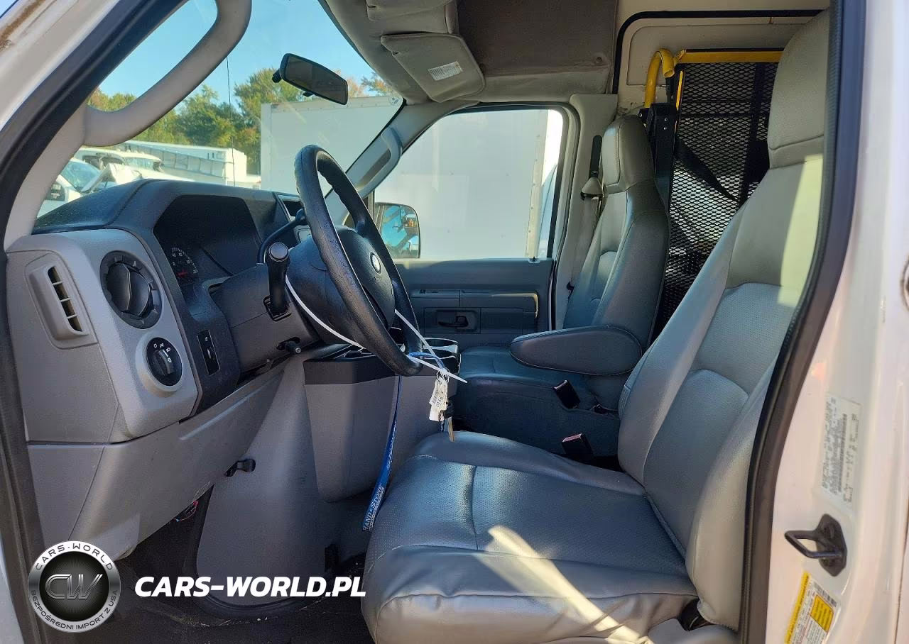 2012 Ford Econoline E350 Super Duty Wagon VIN:1FBSS3BL0CDB30647 - 7