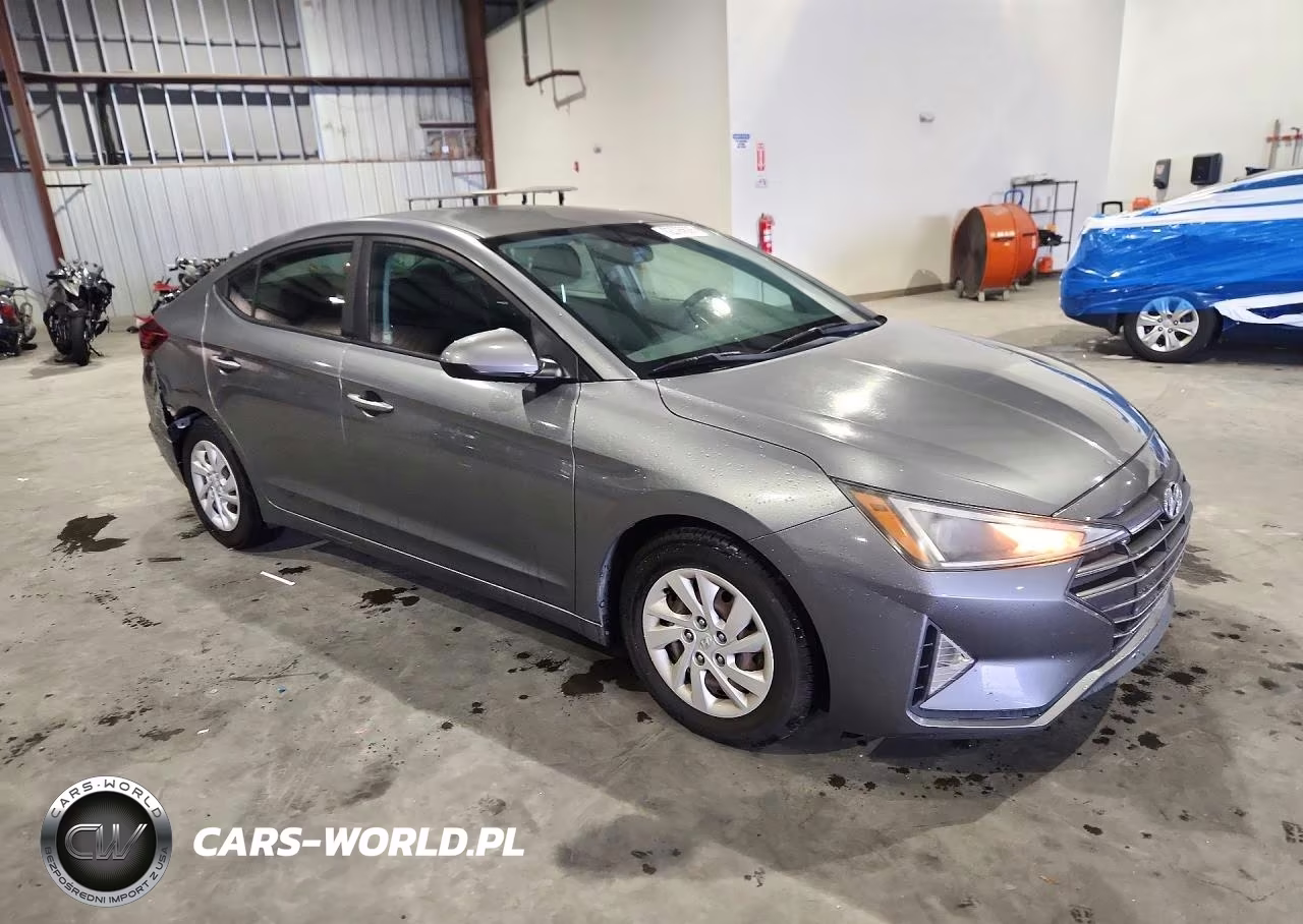 2019 Hyundai Elantra Se VIN:5NPD74LF9KH406997 - 4