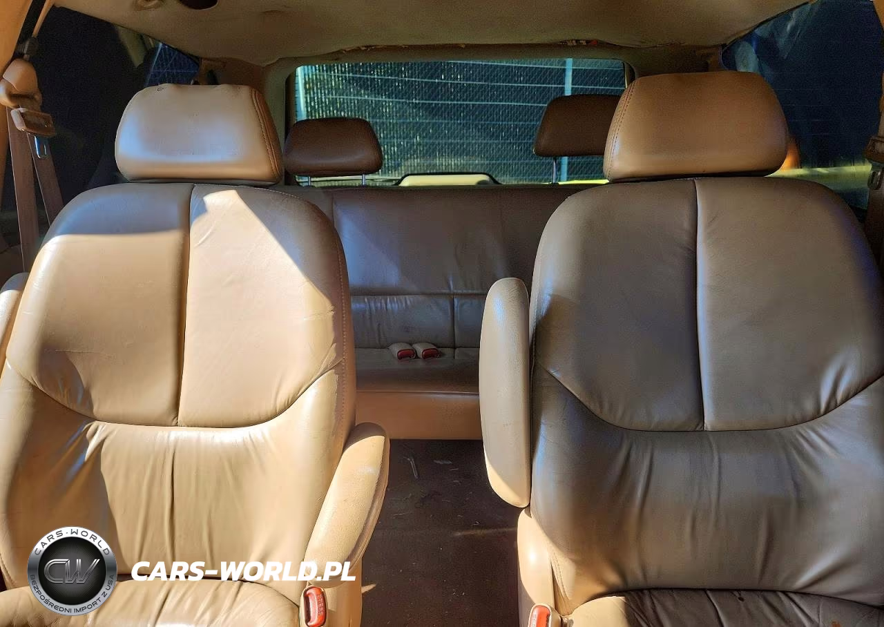 1999 Dodge Grand Caravan Es VIN:1B4GP74L7XB913907 - 10