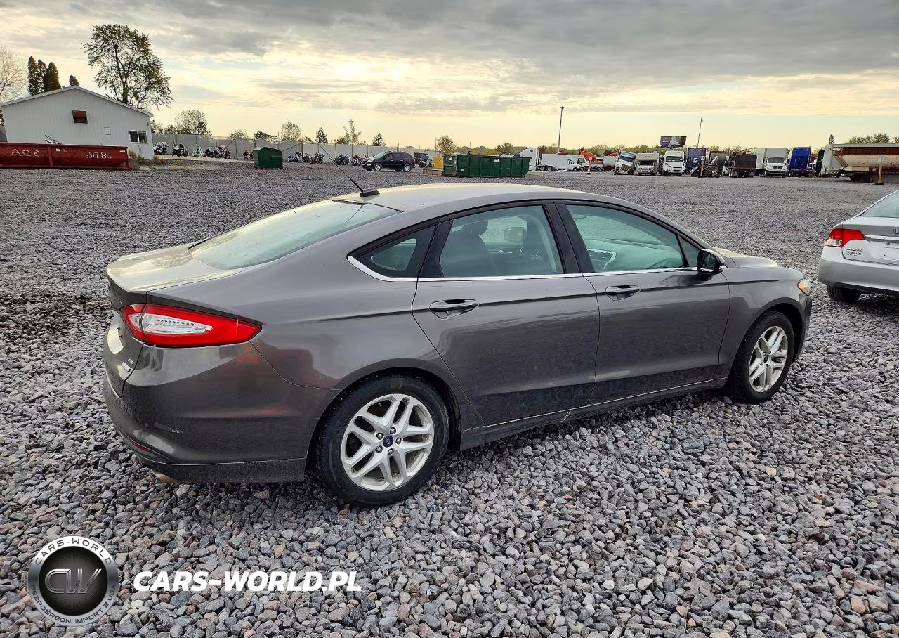 2014 Ford Fusion Se VIN:1FA6P0HD2E5380536 - 3