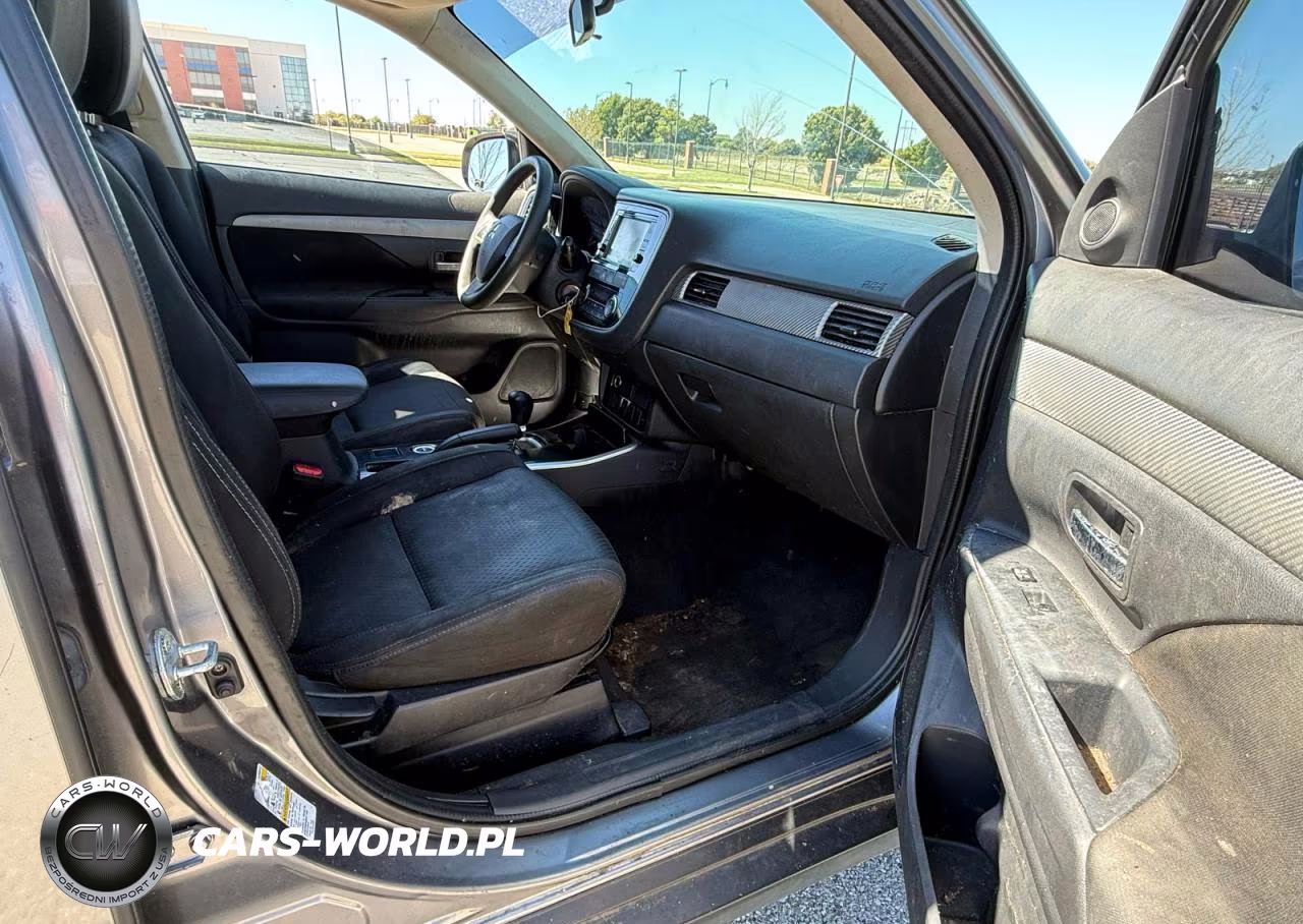 2018 Mitsubishi Outlander Se VIN:JA4AZ3A31JJ002138 - 5