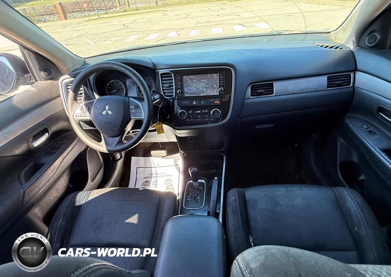 2018 Mitsubishi Outlander Se VIN:JA4AZ3A31JJ002138 - 9