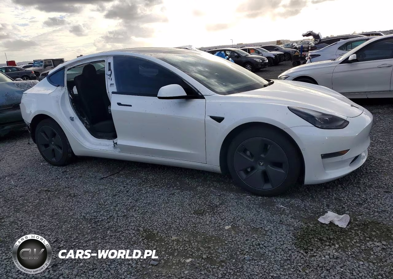 2022 Tesla Model 3 VIN:5YJ3E1EB5NF360078 - 4