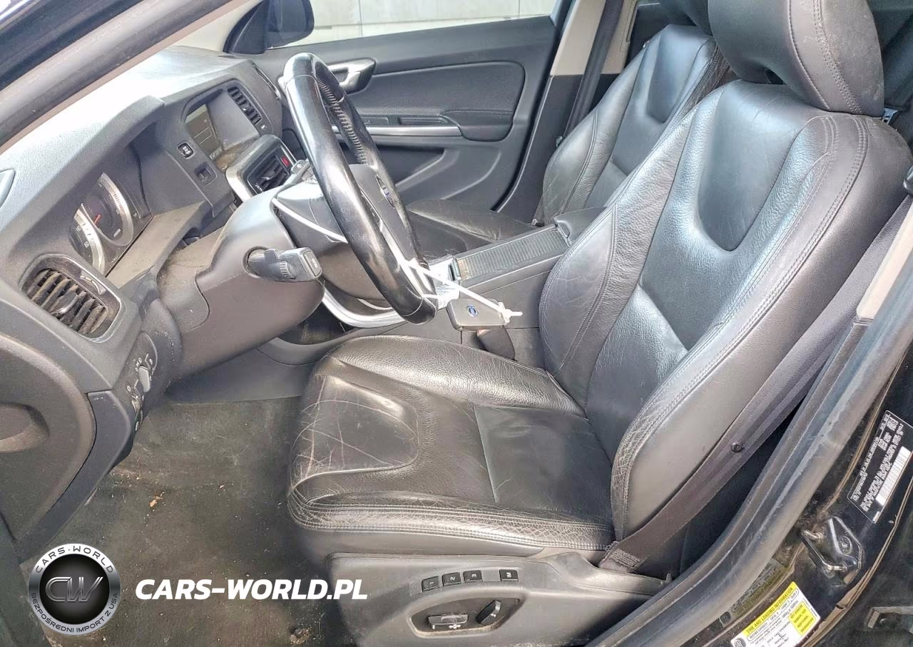 2012 Volvo S60 T5 VIN:YV1622FS8C2130703 - 7