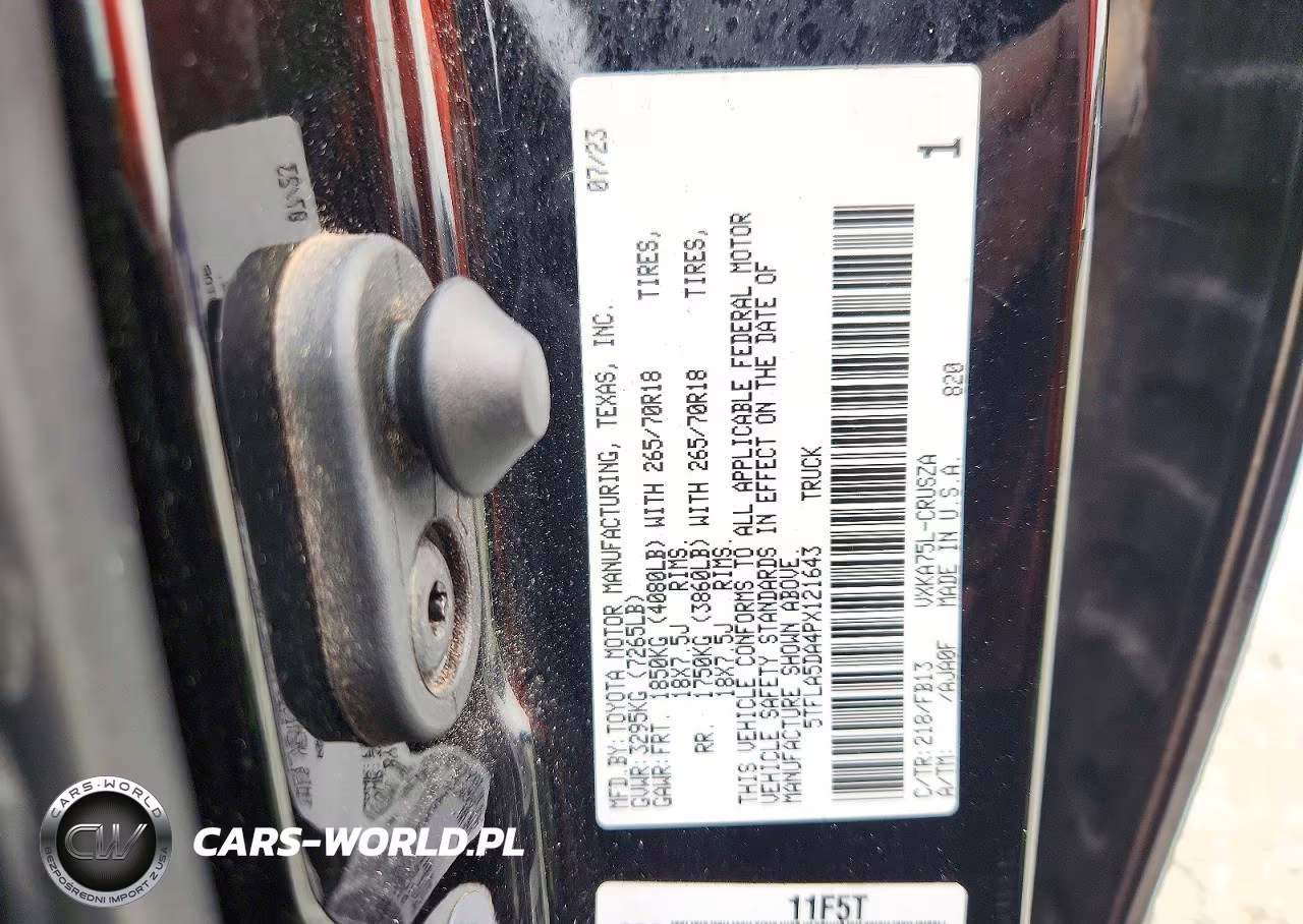 2023 Toyota Tundra Sr5 VIN:5TFLA5DA4PX121643 - 12