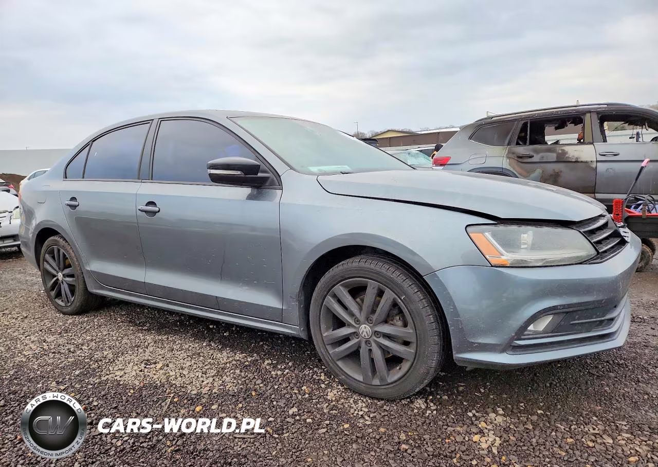 2018 Volkswagen Jetta Sport VIN:3VWD17AJ6JM241099 - 4
