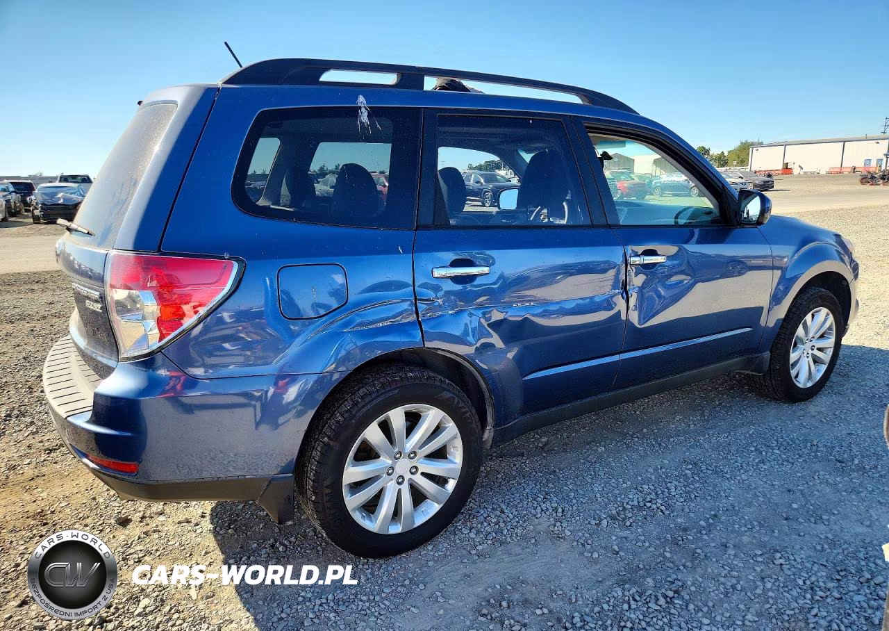 2012 Subaru Forester Limited VIN:JF2SHAEC2CH460522 - 3