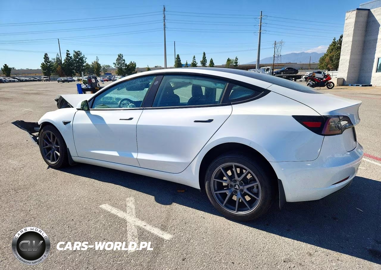 2023 Tesla Model 3 VIN:5YJ3E1EA5PF563076 - 2