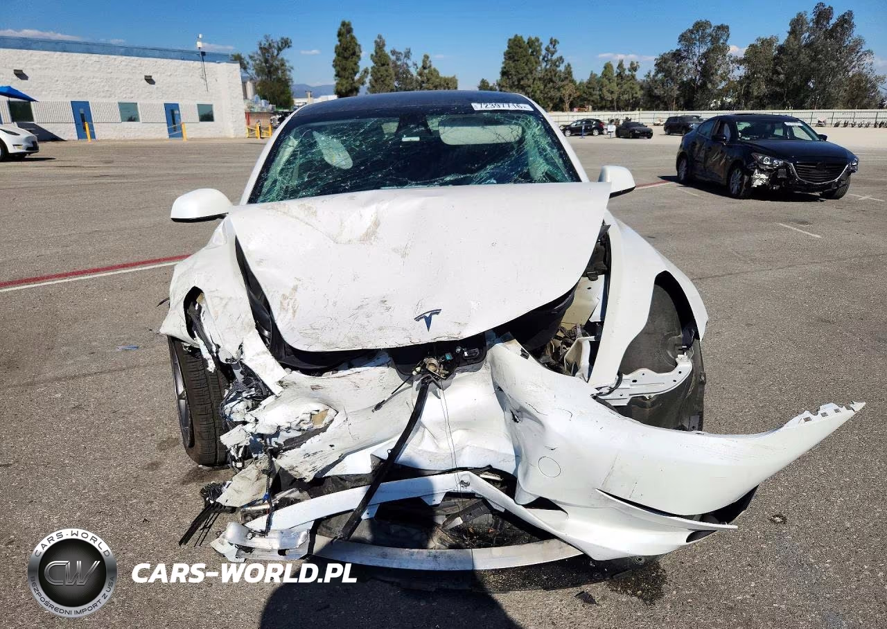 2023 Tesla Model 3 VIN:5YJ3E1EA5PF563076 - 5