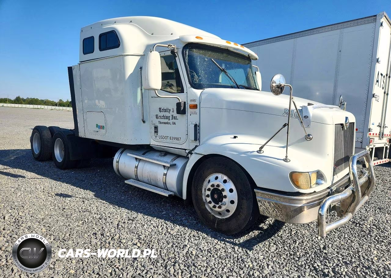 2005 International 9400I Semi Truck VIN:2HSCNAPR85C013126 - 4