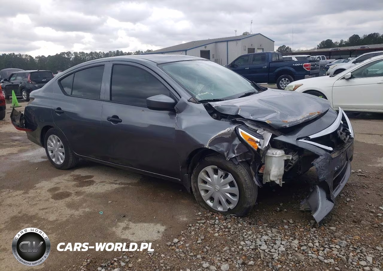 2016 Nissan Versa S VIN:3N1CN7AP3GL889024 - 4