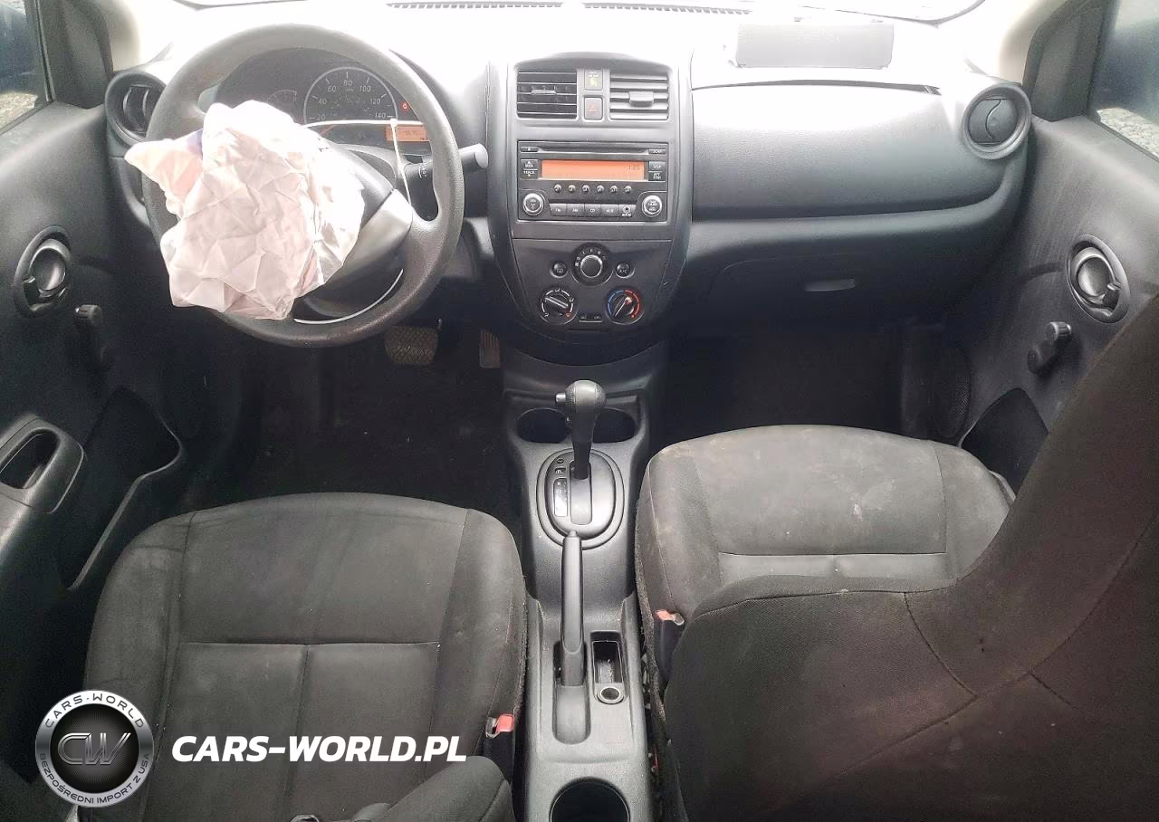 2016 Nissan Versa S VIN:3N1CN7AP3GL889024 - 8