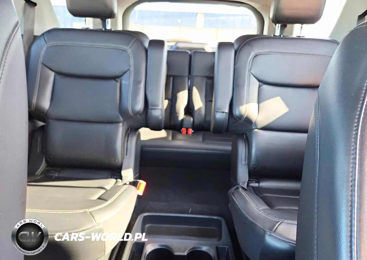 2021 Ford Explorer Xlt VIN:1FMSK8DH3MGB14567 - 10
