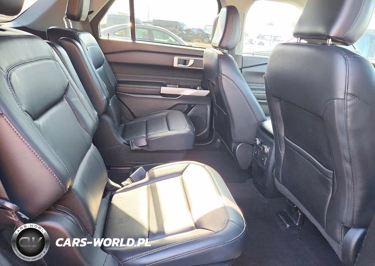 2021 Ford Explorer Xlt VIN:1FMSK8DH3MGB14567 - 11