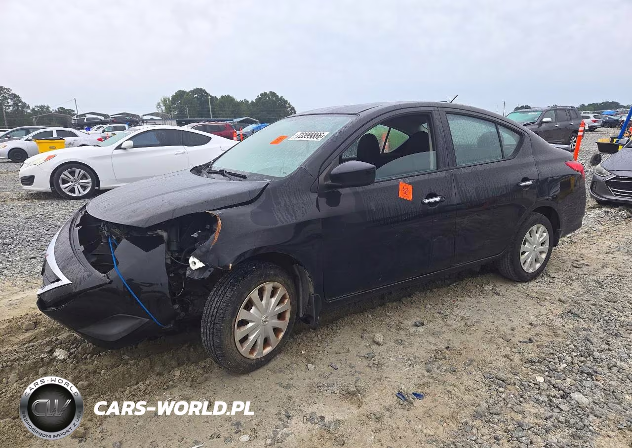 2016 Nissan Versa 1.6 S Plus – zdjęcie 1 z 12