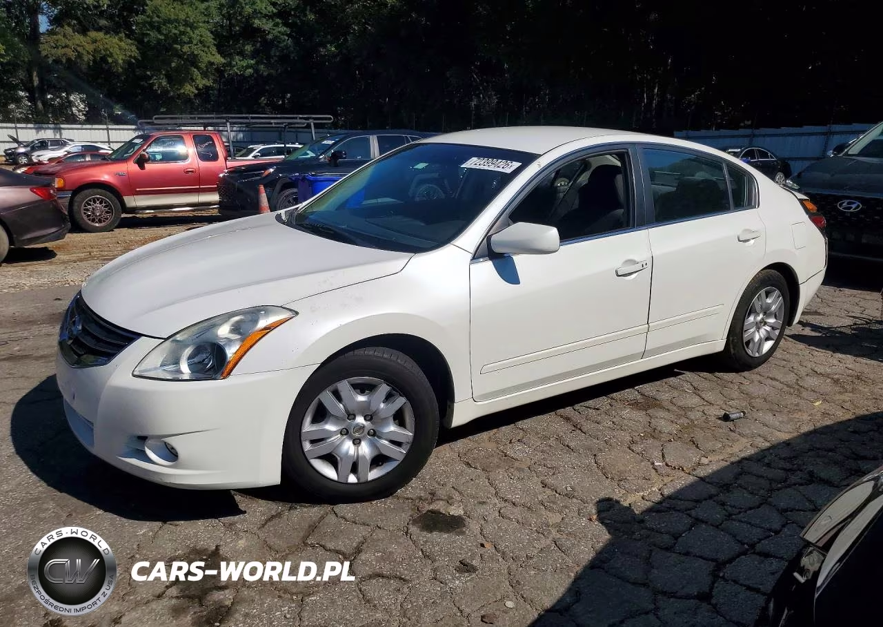 2010 Nissan Altima 2.5 – zdjęcie 1 z 12