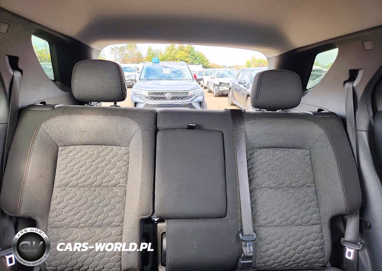 2018 Chevrolet Equinox Lt VIN:2GNAXSEV6J6277221 - 10