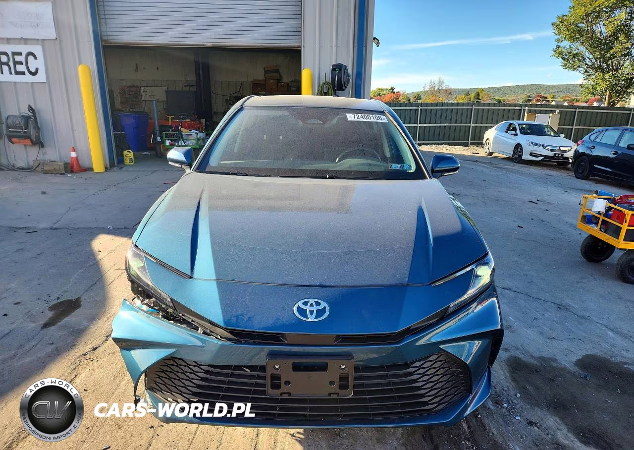 2026 Toyota Camry Le VIN:4T1DAACK1TU682476 - 5