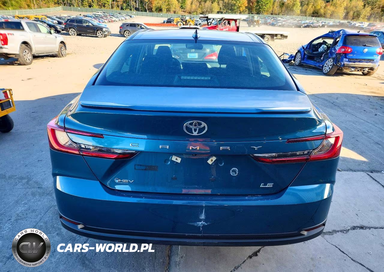 2026 Toyota Camry Le VIN:4T1DAACK1TU682476 - 6