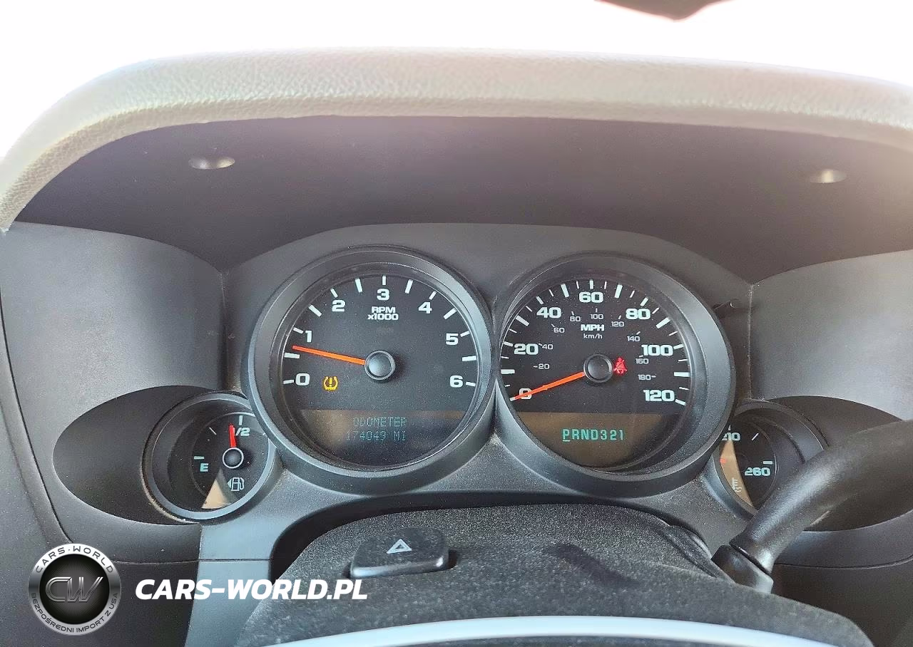 2010 Chevrolet Silverado C1500 VIN:3GCRCPEA3AG201574 - 9