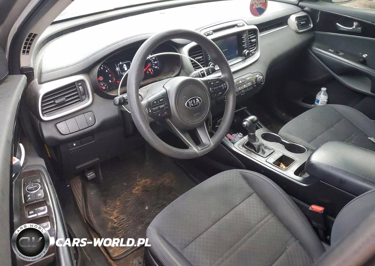 2018 Kia Sorento Lx VIN:5XYPG4A37JG382629 - 8