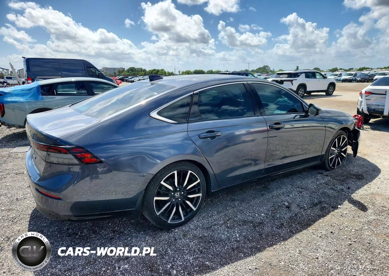 2024 Honda Accord Touring Hybrid VIN:1HGCY2F86RA019160 - 3