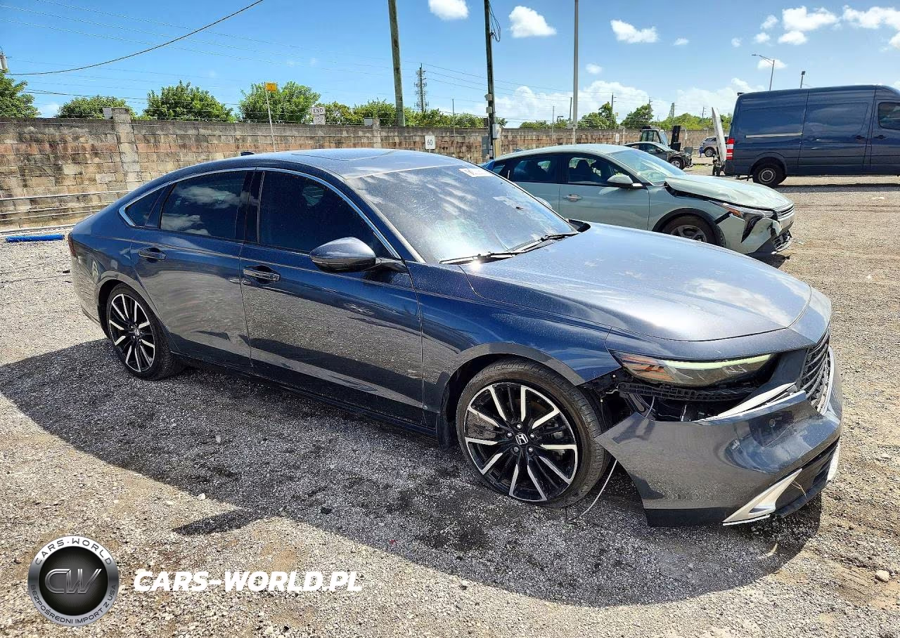 2024 Honda Accord Touring Hybrid VIN:1HGCY2F86RA019160 - 4
