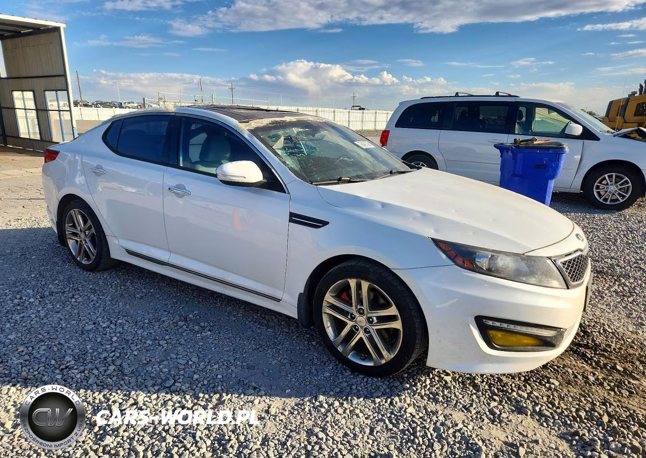 2013 Kia Optima Sx VIN:5XXGR4A61DG116679 - 4