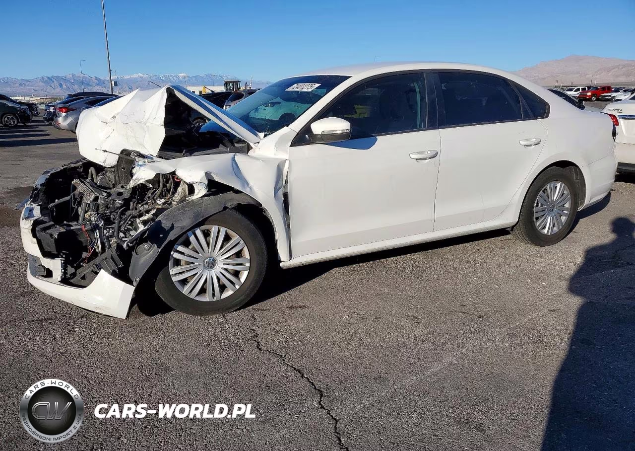 2015 Volkswagen Passat S – zdjęcie 1 z 12